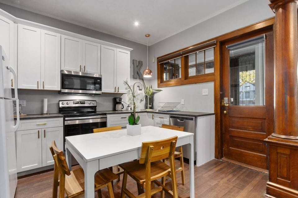 3 Bd In The Heart of KC! 09 Apartment in Kansas City