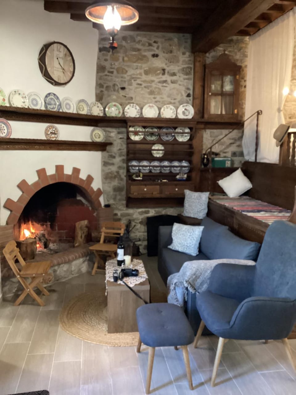 Living room, Seating area, flat iron