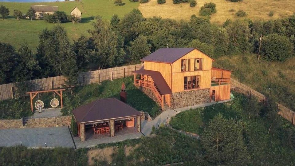 Property building, Bird's eye view