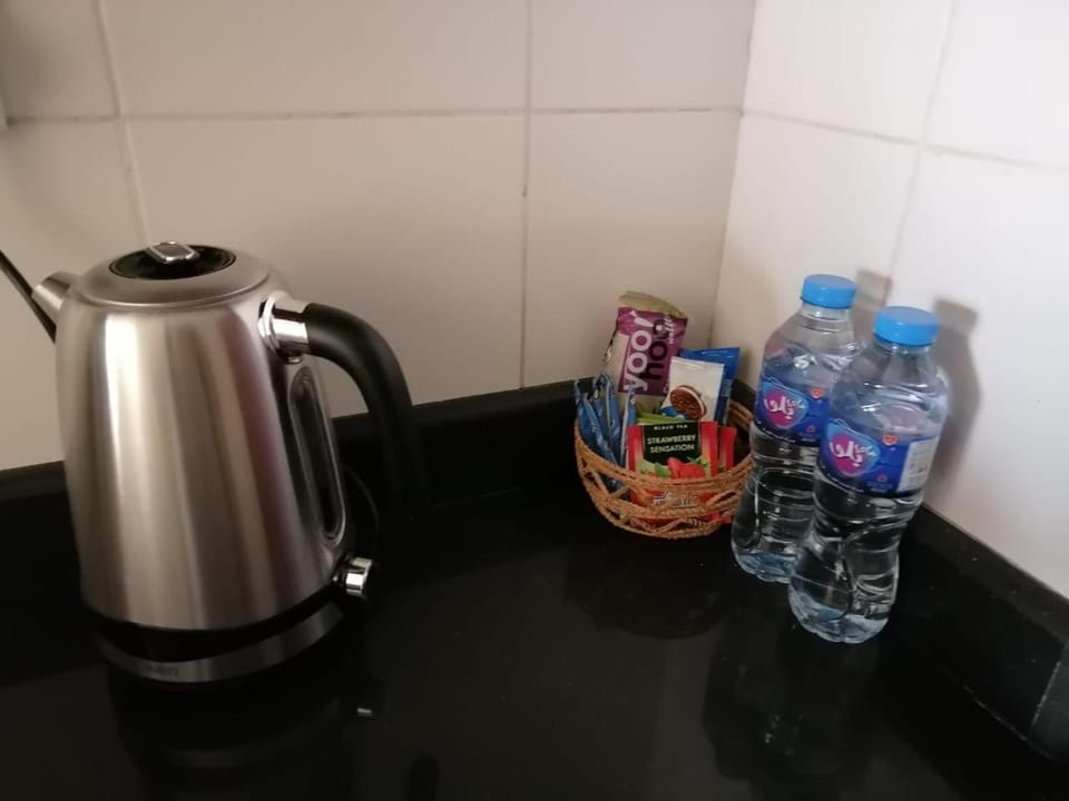 Coffee/tea facilities, Kitchen or kitchenette