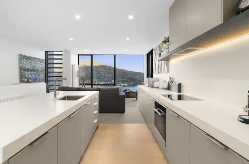 Natural landscape, Kitchen or kitchenette, minibar, pet friendly, stove
