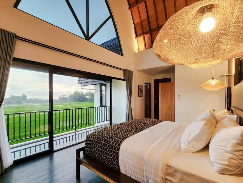 Bed, View (from property/room), Bedroom