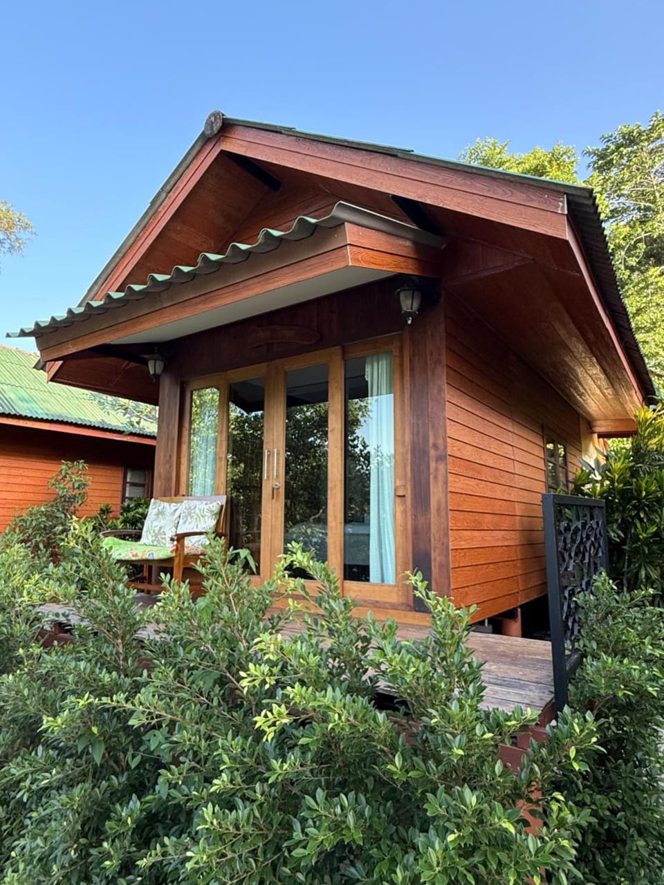 Mangrove bungalow & restaurant Bed and Breakfast in Trat Changwat