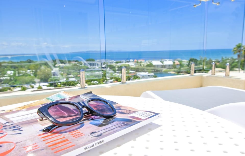 Natural landscape, Balcony/Terrace, Beach, Sea view