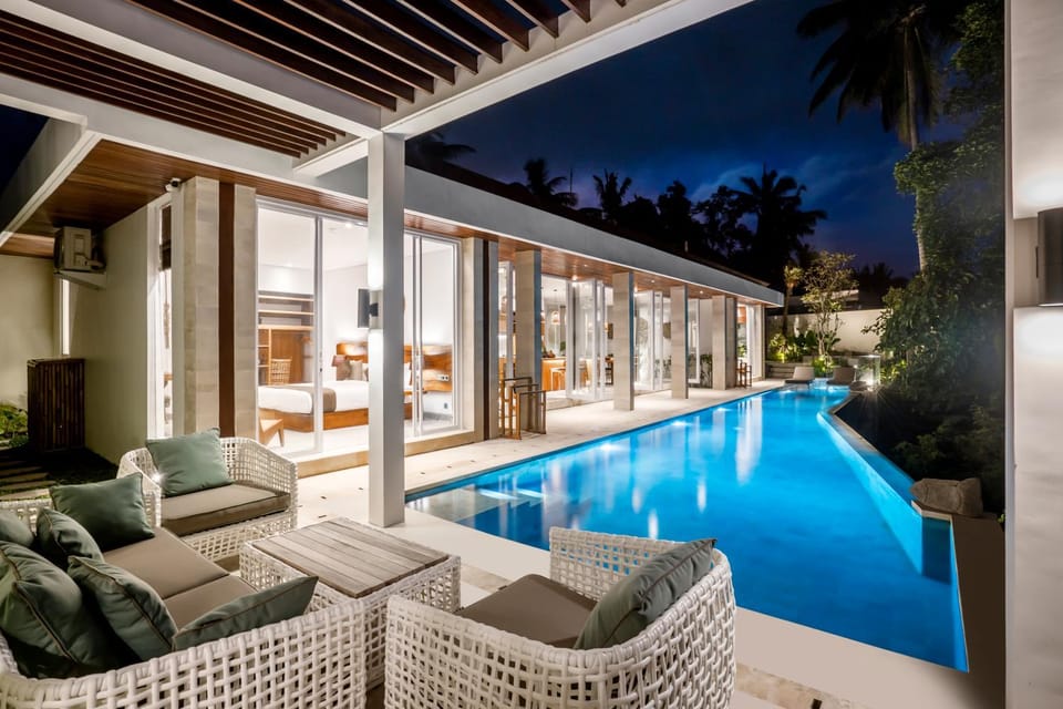 Living room, Seating area, Pool view, Swimming pool, sunbed