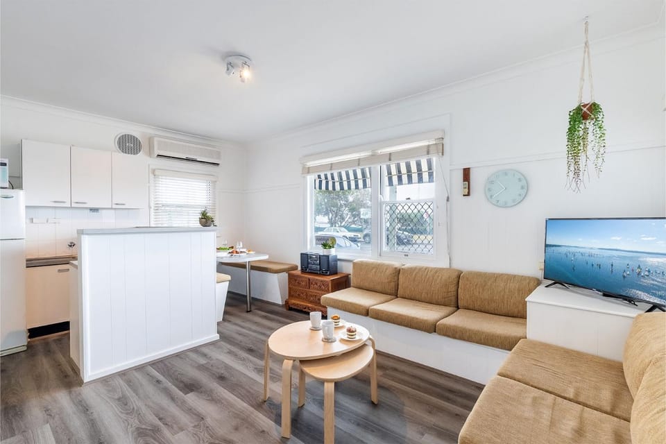 Bayside, 1,21 Victoria Parade - Unit with unbeatable water views and location Apartment in Nelson Bay