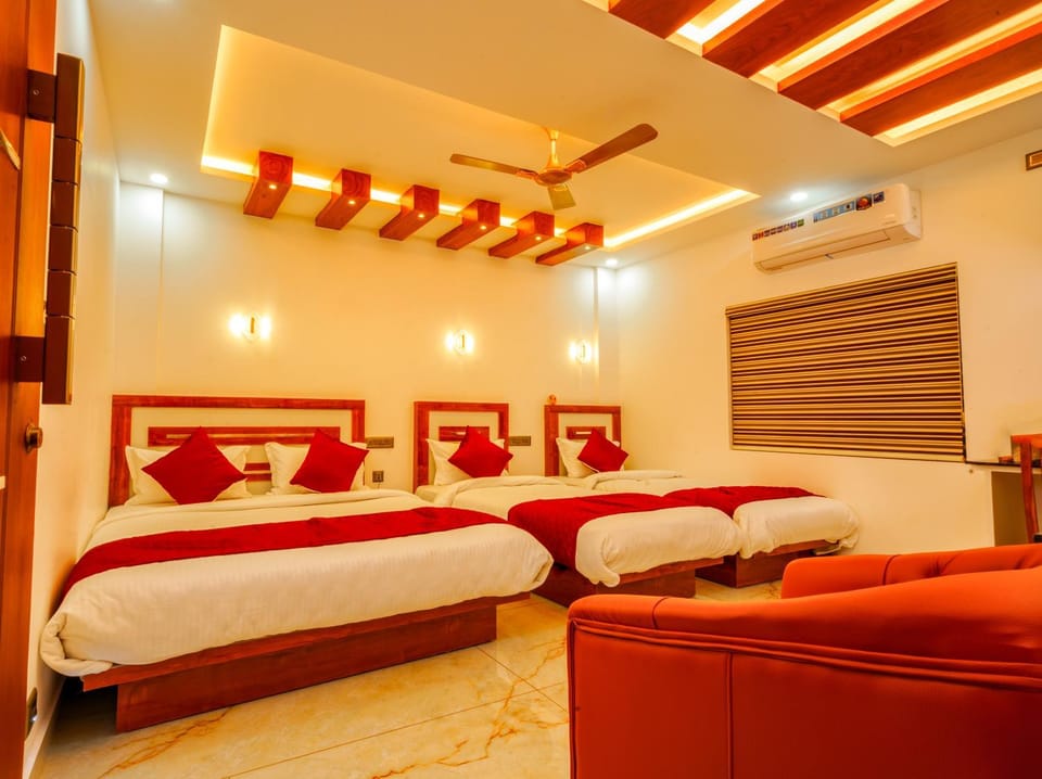 Bed, Family, fireplace