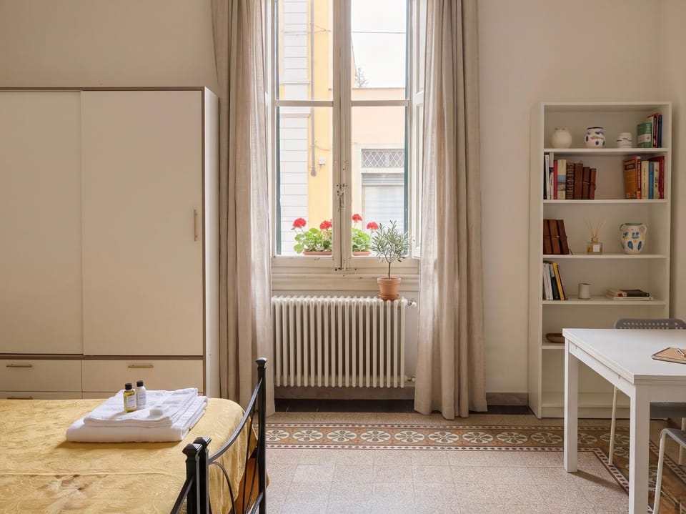 Luxury Bi-locale San Niccolò Wi-fi Apartment in Florence