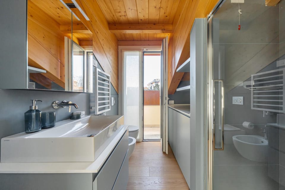 Easylife - Milano - Pisacane 19 - Porta Venezia Apartment in Milan