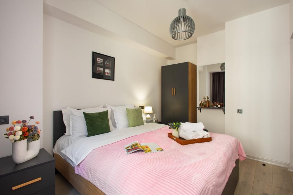 Bed, Bedroom, wardrobe