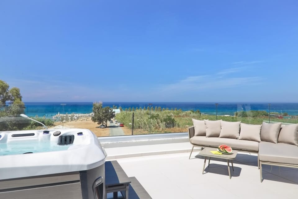 Hot Tub, View (from property/room)