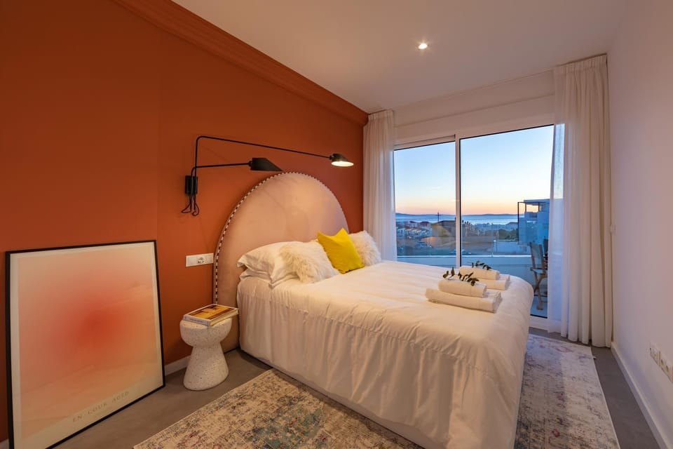 Bed, View (from property/room), Bedroom