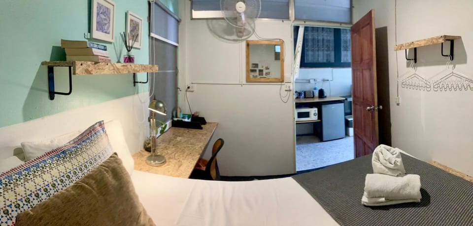 OnNut Pool Homestay Bed and Breakfast in Bangkok