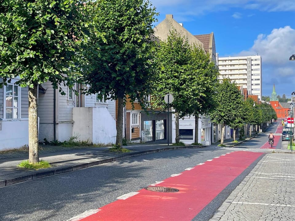 Neighbourhood, Area and facilities