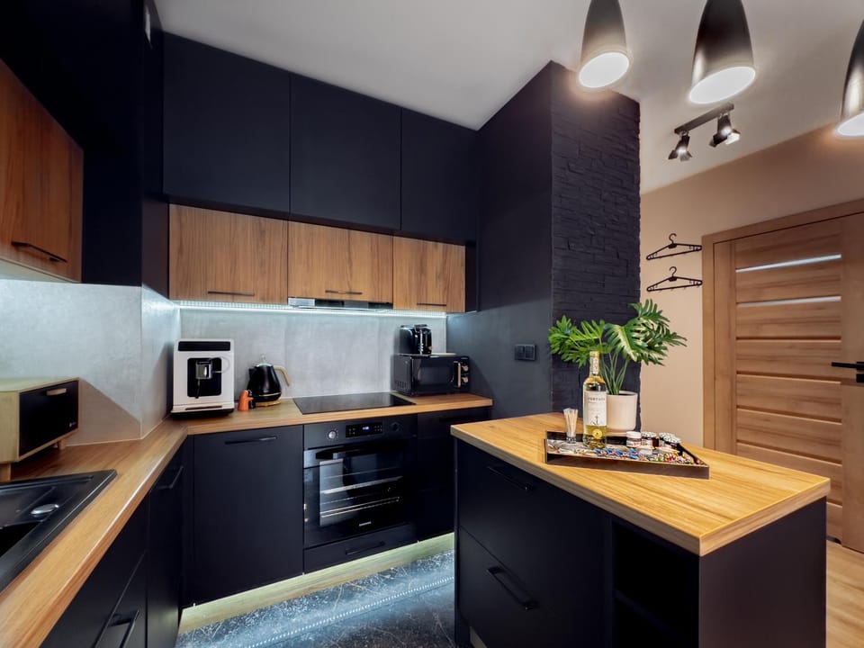 Kitchen or kitchenette, Communal kitchen, minibar, kitchen, kitchen