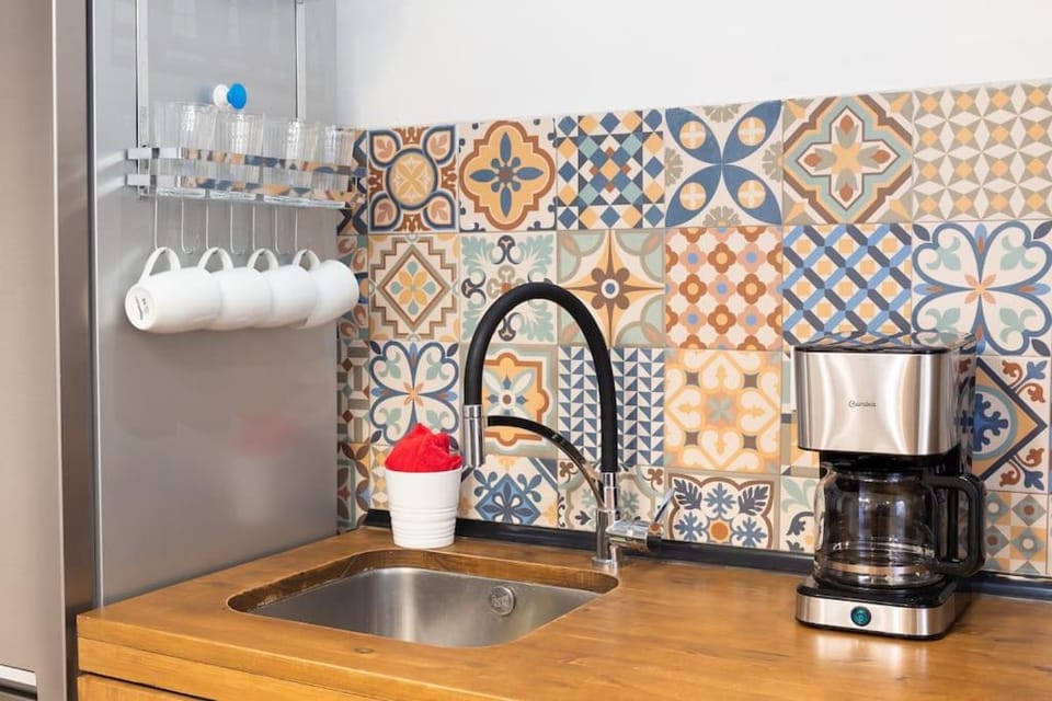 Encantador apartamento reformado en Tetuán by beBalmy Apartment in Madrid