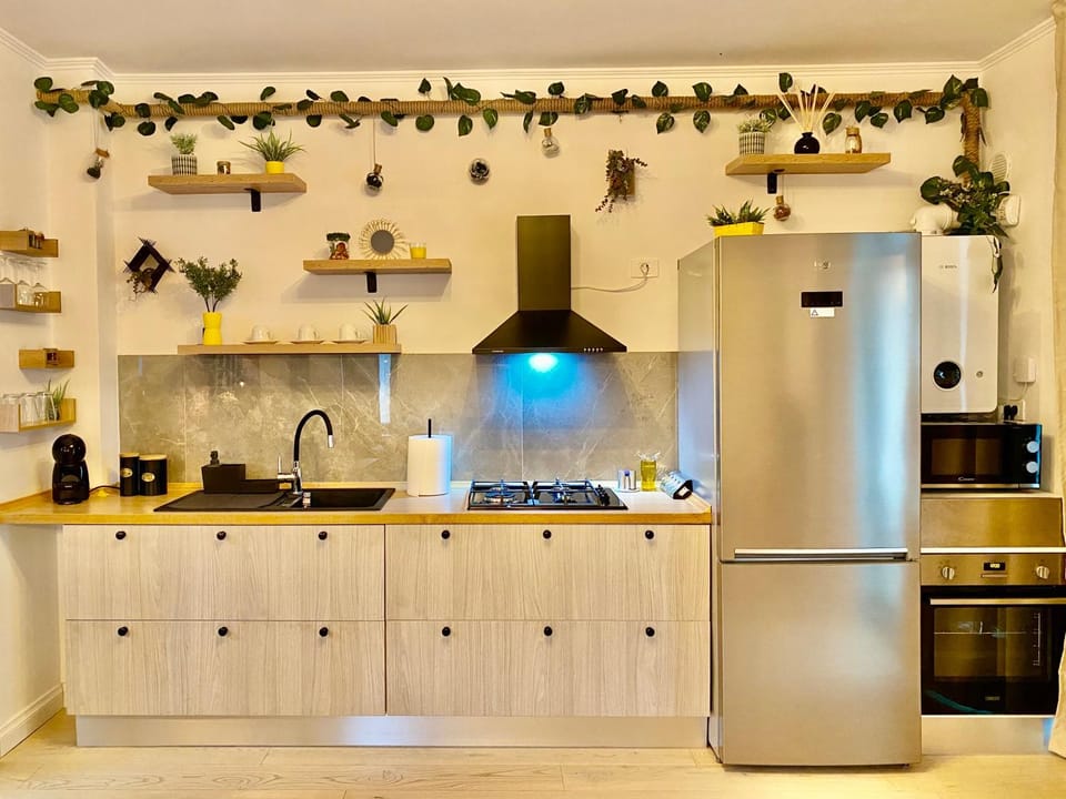 Coffee/tea facilities, Kitchen or kitchenette, minibar