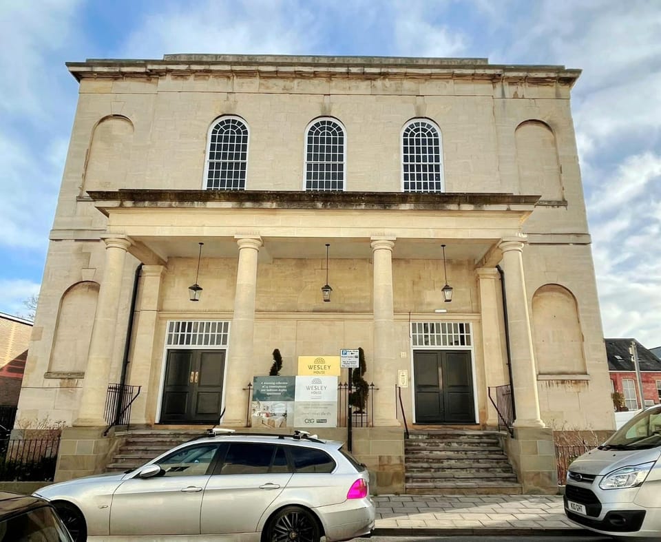Property building, Day, Landmark view