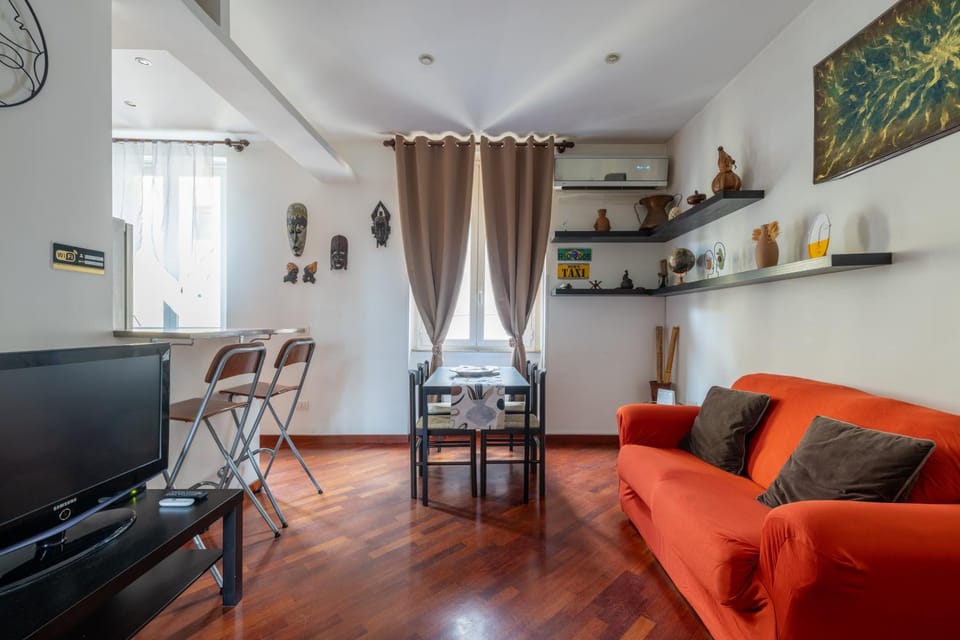 TV and multimedia, Dining area