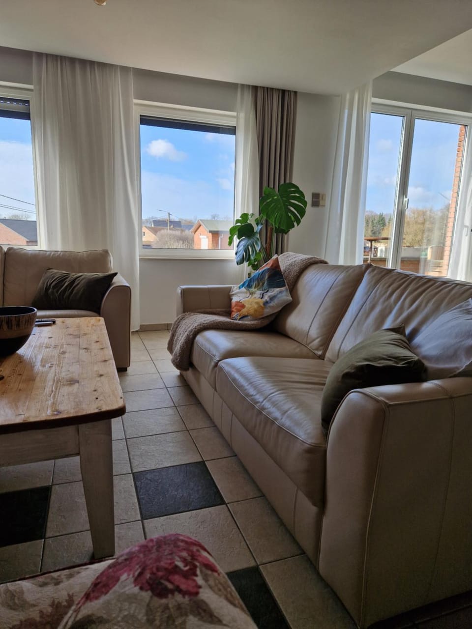 Property building, Living room