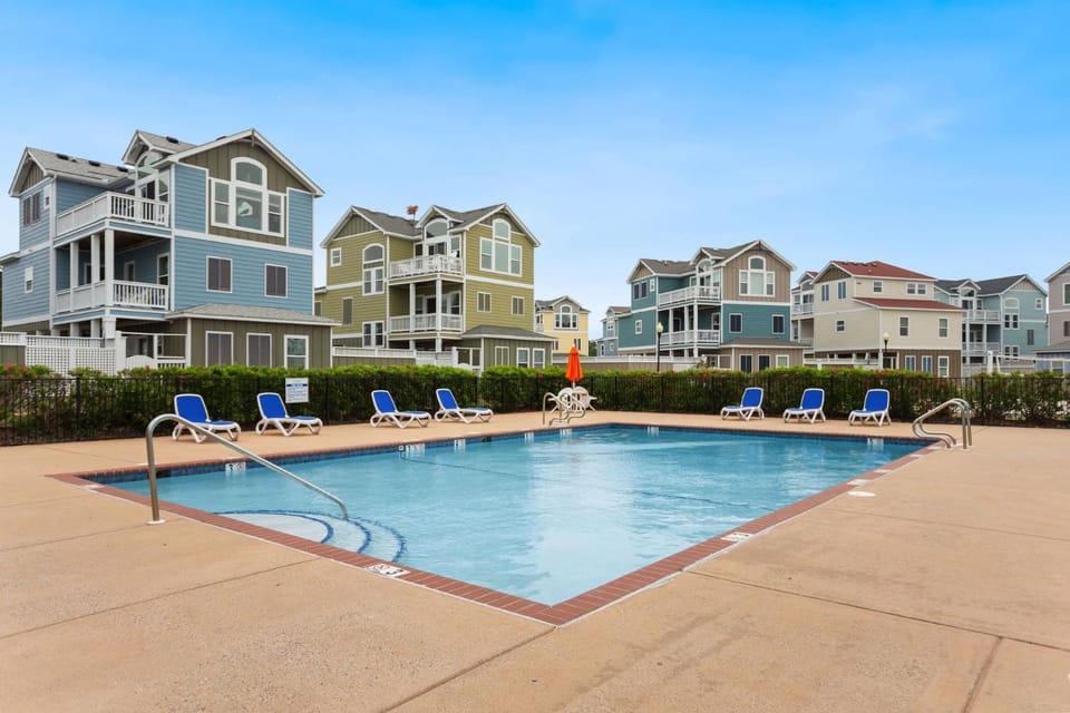CB9 - Vizsla Surf Club House in Corolla