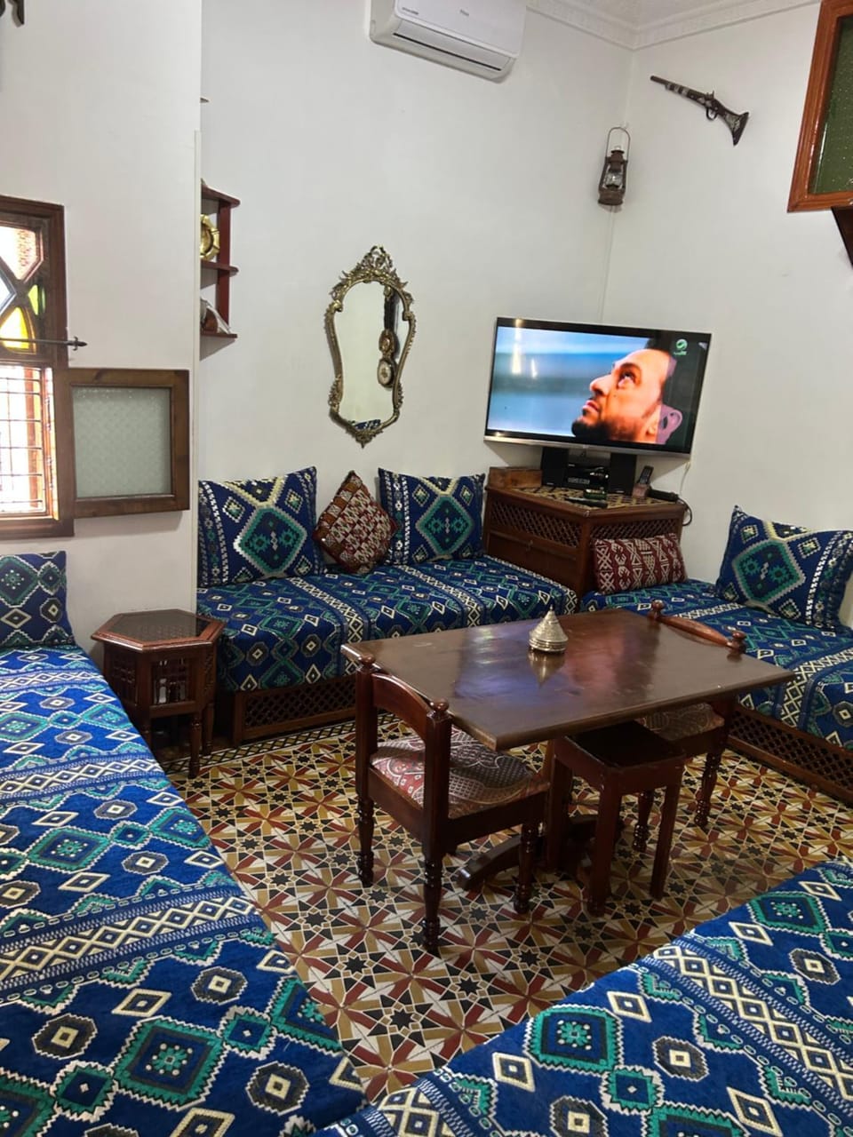 Appartement meublé 5 personnes en plein centre ville Apartment in Rabat