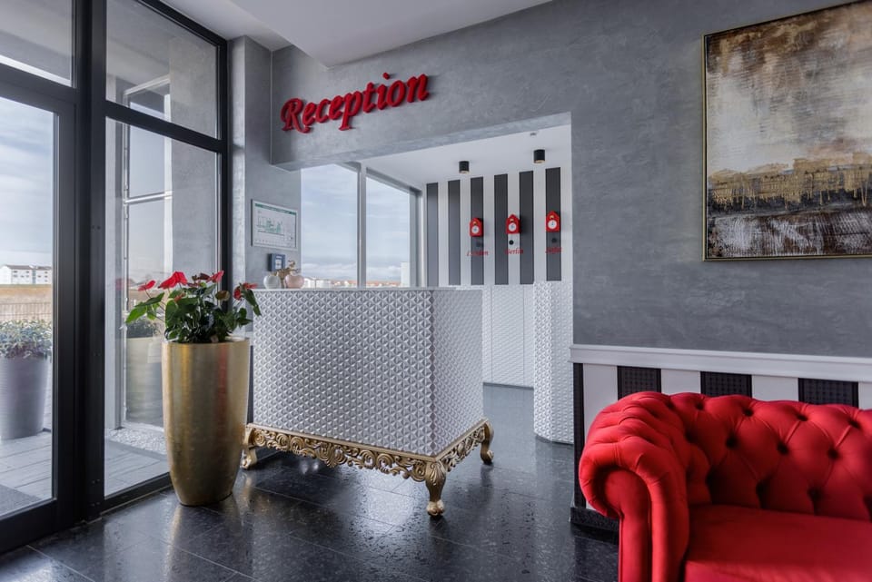 Lobby or reception, Seating area