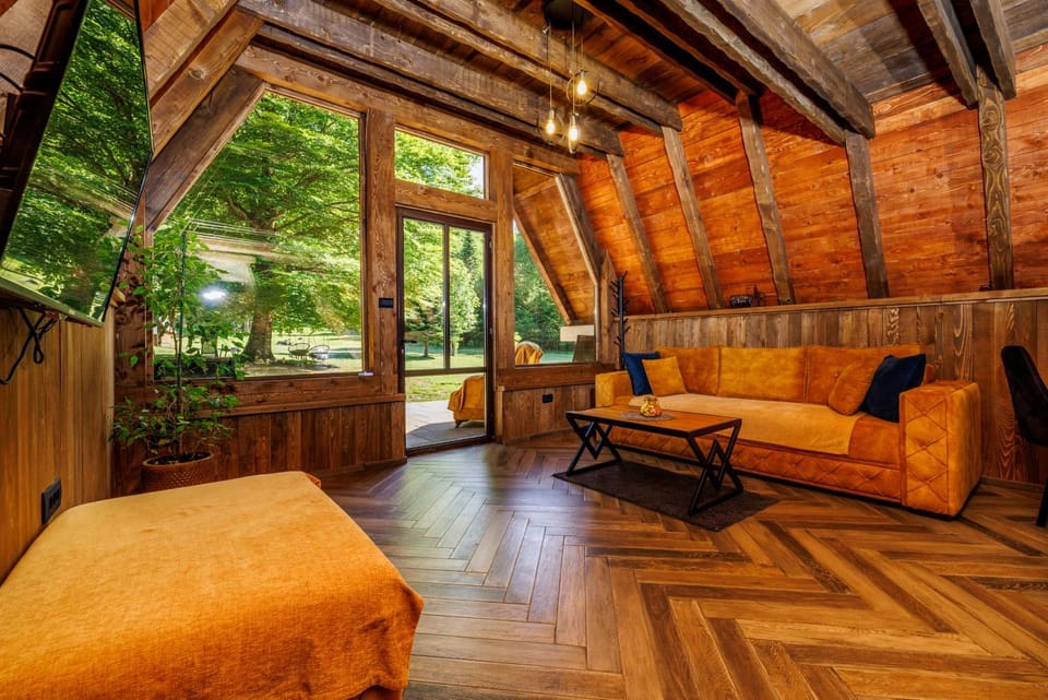 Woodland Brezna Chalet in Montenegro