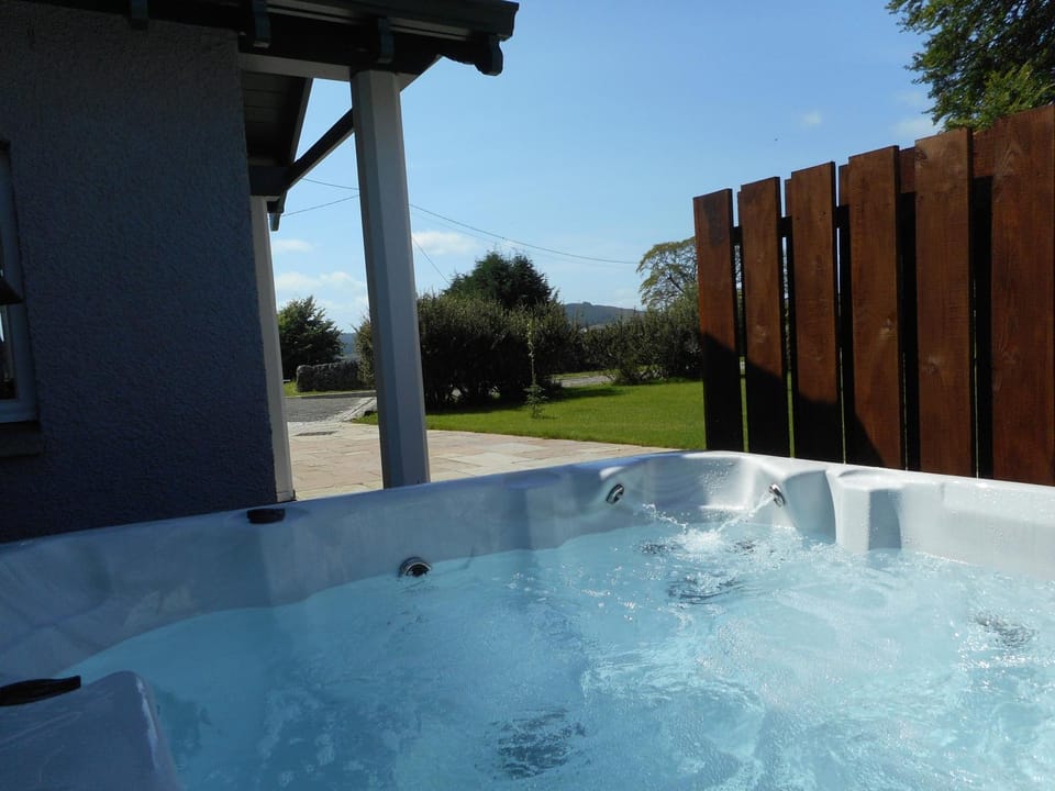 Natural landscape, Hot Tub