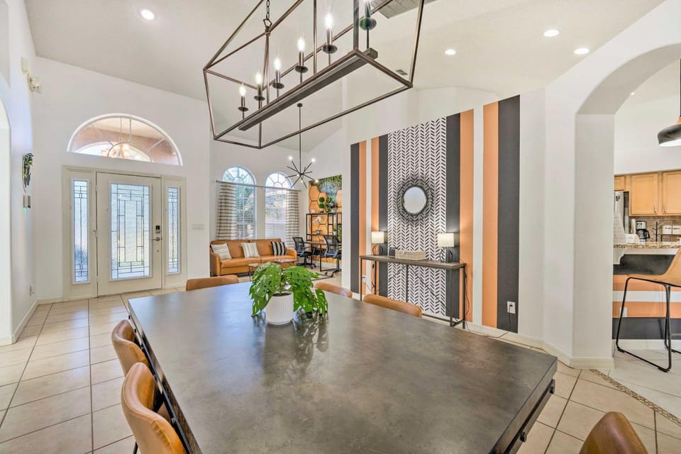 Clermont Vacation Rental w/ Pool: 11 Mi to Disney House in Four Corners