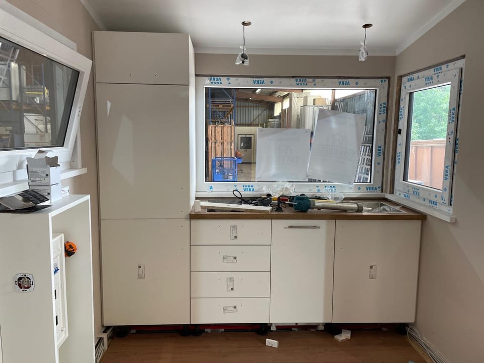 Kitchen or kitchenette