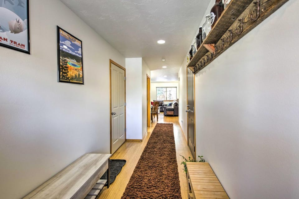 'Heart of Bozeman' Townhome w/ Patio Near MSU House in Bozeman