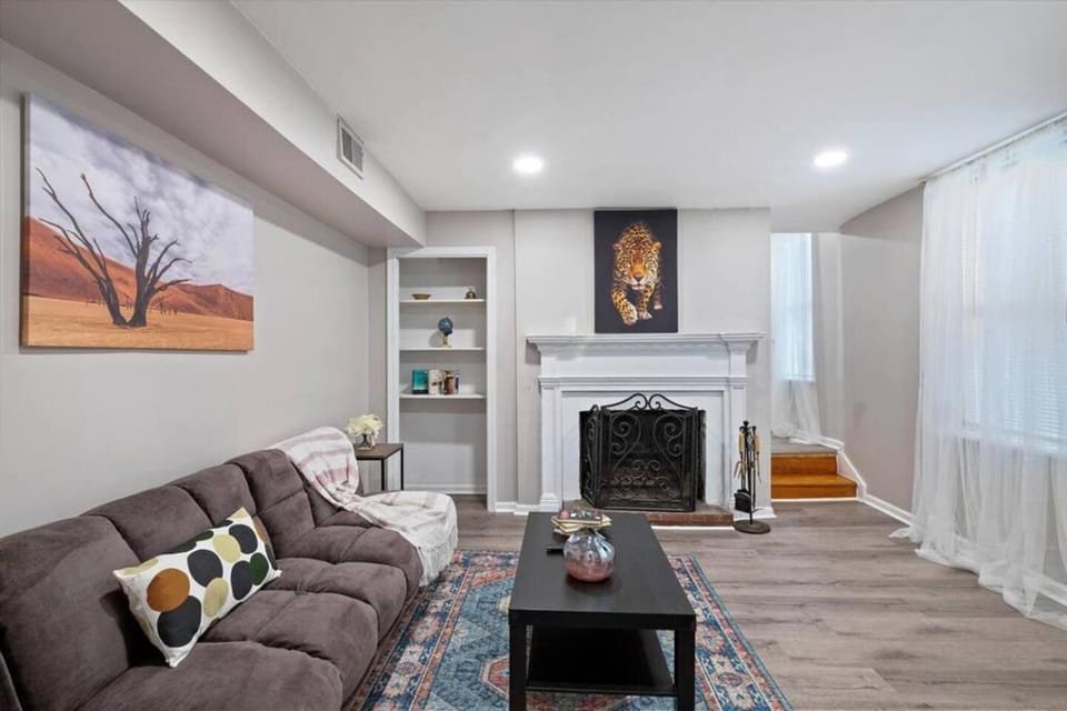 Newly Built 2 Bdrm-By Philly Center City Apartment in Philadelphia