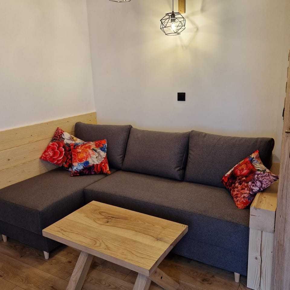 CICHY ZAKĄTEK - noclegi blisko Termy Chochołowskie Apartment in Lesser Poland Voivodeship
