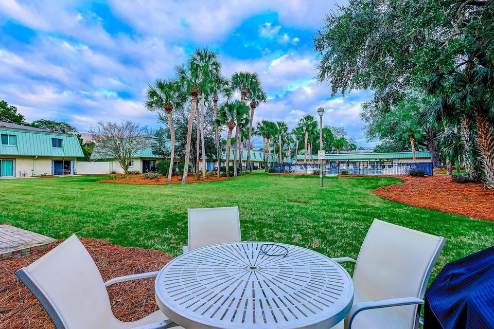 Hilton Head Cabanas 14 Villa in South Forest Beach