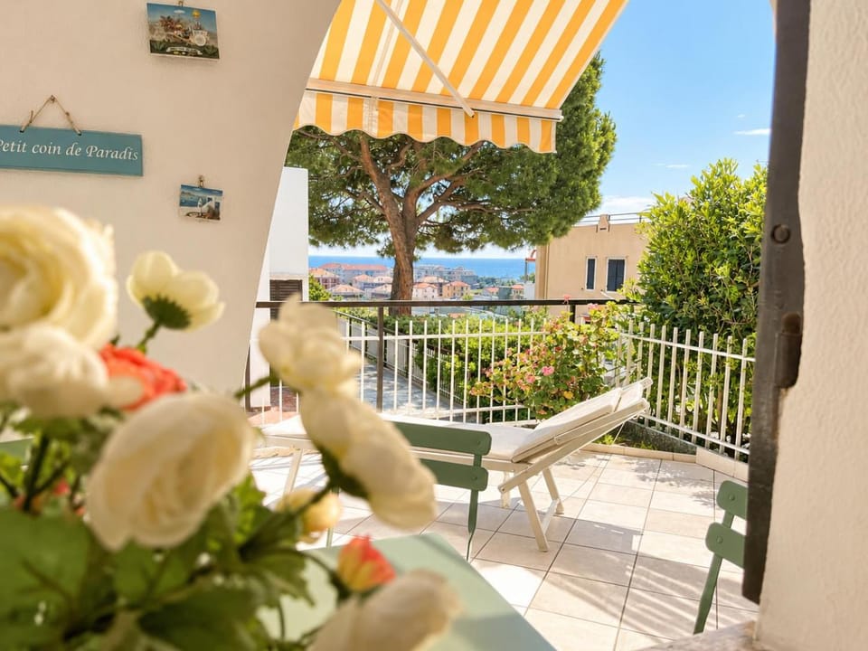 Patio, Garden, View (from property/room), Balcony/Terrace