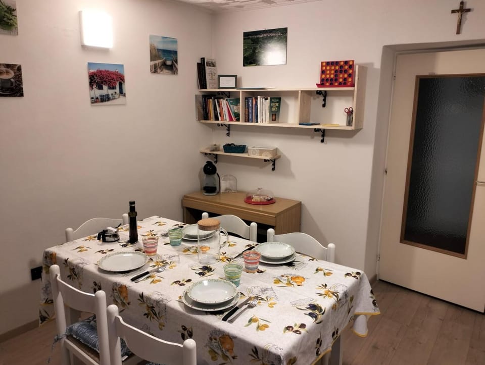 Food and drinks