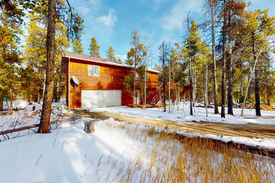 Lucky Bear's Lair House in Park County