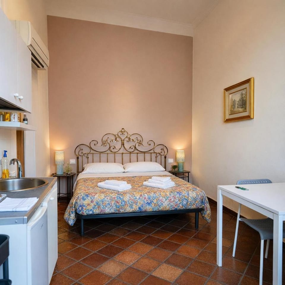 Loft Ortensia garden WiFi air conditioning Apartment in Florence