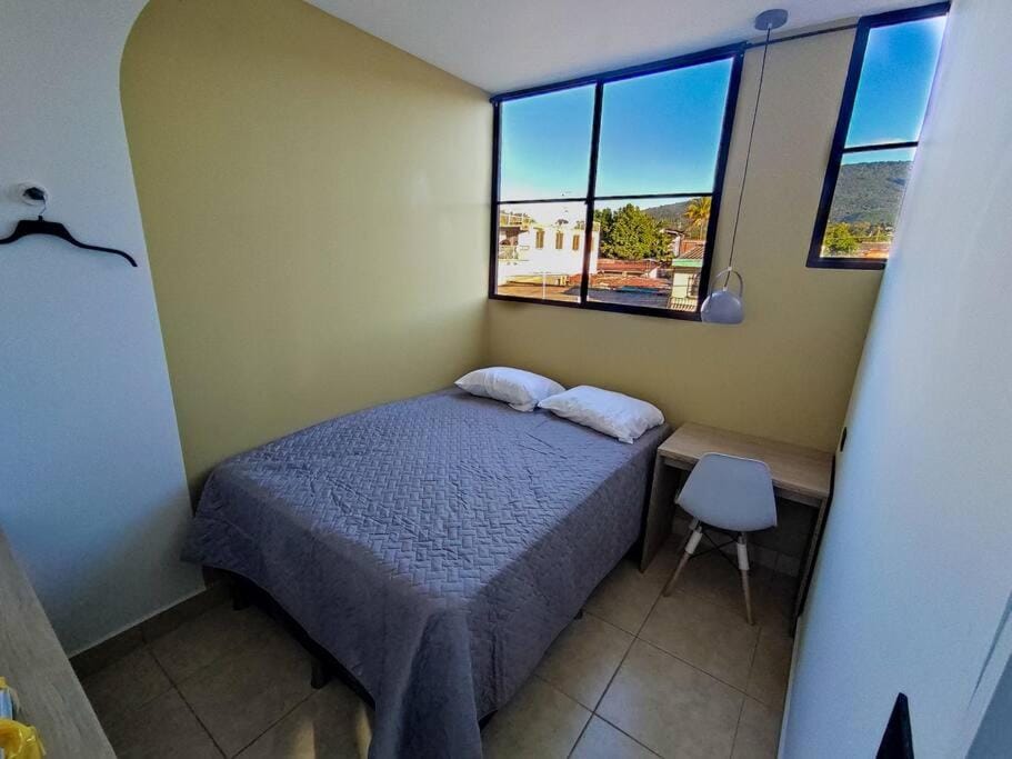 Acogedor Depto. en el corazón Santa Tecla Apartment in Santa Tecla