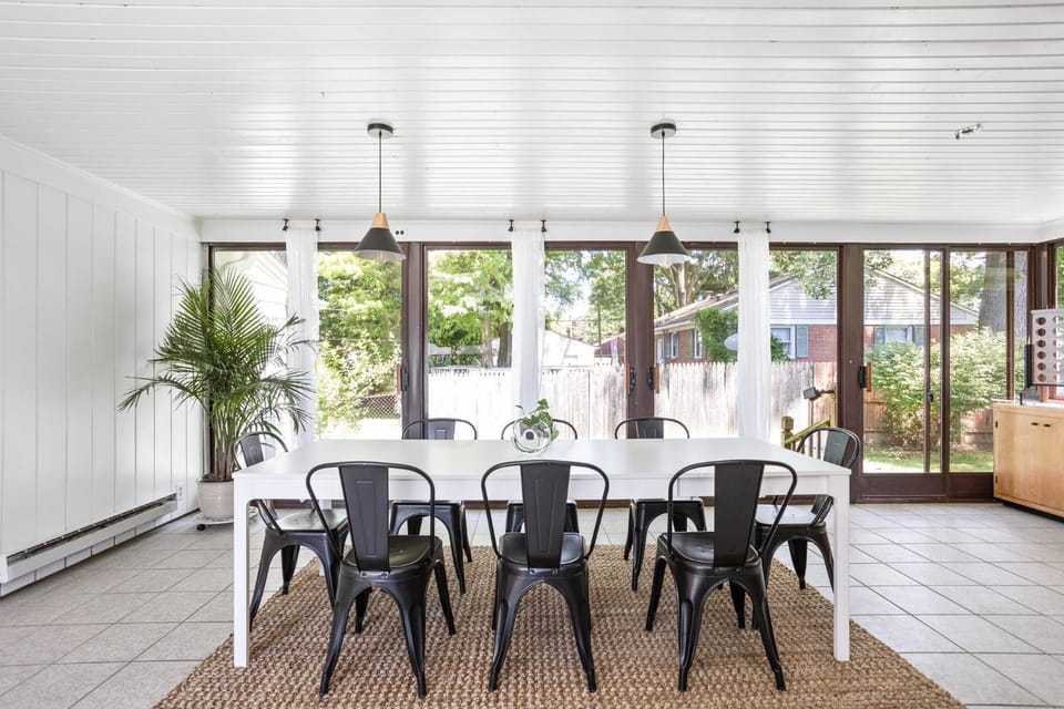 Day, Game Room, View (from property/room), Seating area, Dining area