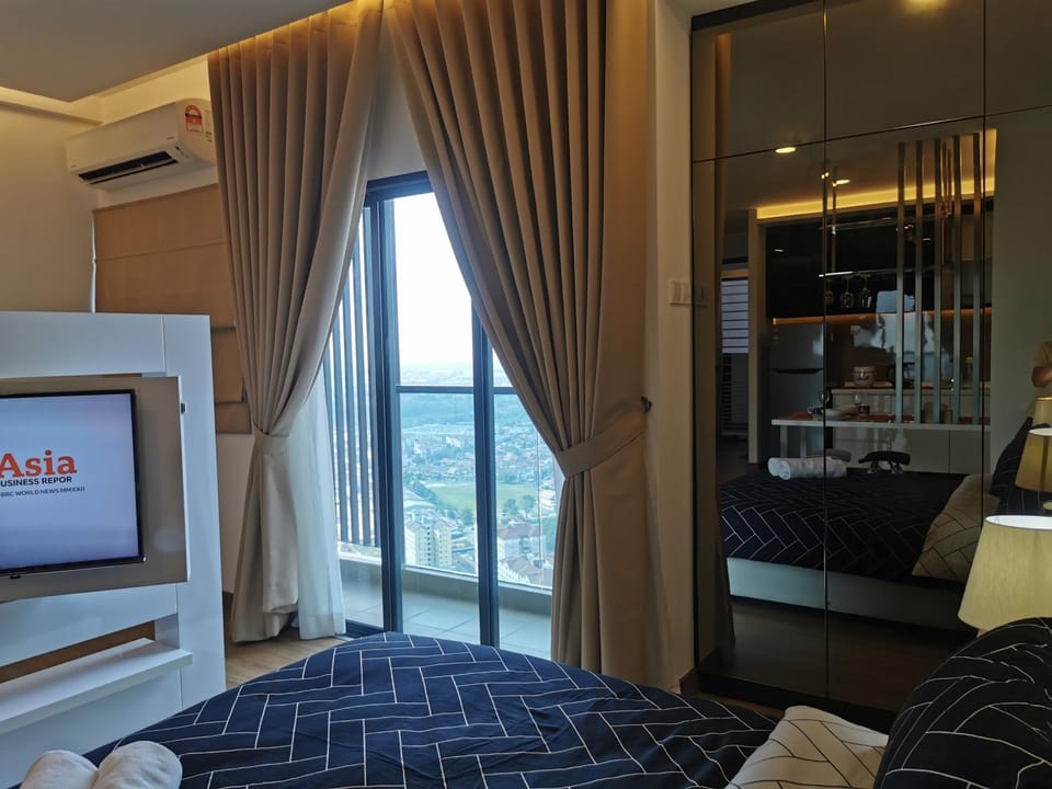 Apple6@Menara Simfoni/Symphony Tower C180/Cheras/Netflix/TV Box/Wifi/Free Parking Apartment in Negeri Sembilan, Malaysia