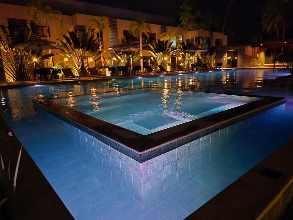 Hot Tub, Open Air Bath