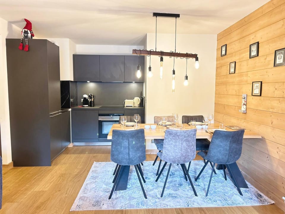 Bel appartement neuf aux Gets, proche des pistes, avec terrasse et parking sécurisé Apartment in Les Gets