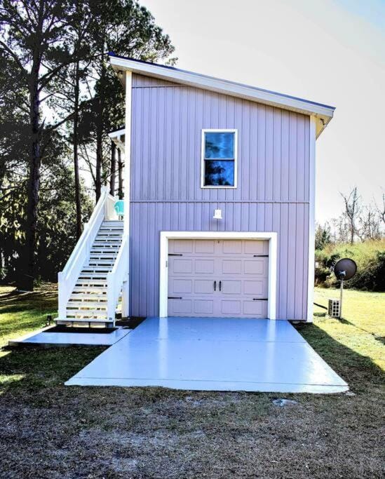 The Offbeat Oasis by the Marsh with Hunting Island Beach Pass House in Saint Helena Island