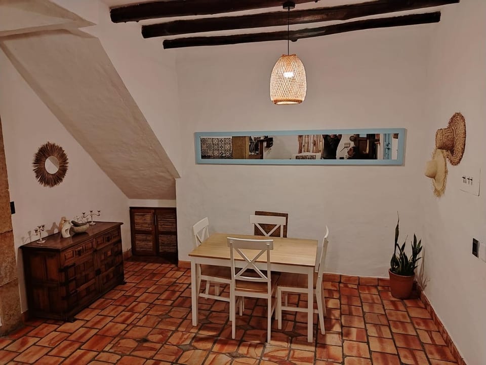Apartamento Colonial VaraEchada Vacation rental in Santander, Colombia