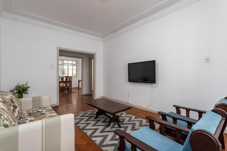 TV and multimedia, Seating area