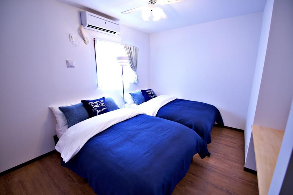 クラリスⅡ　B Apartment in Okinawa Prefecture