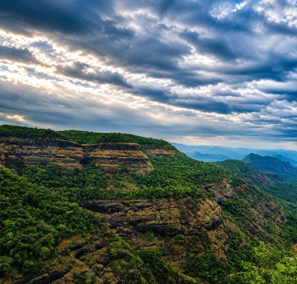 Hotel Matheran valley view Ovi holiday Cottage Hotel in Maharashtra