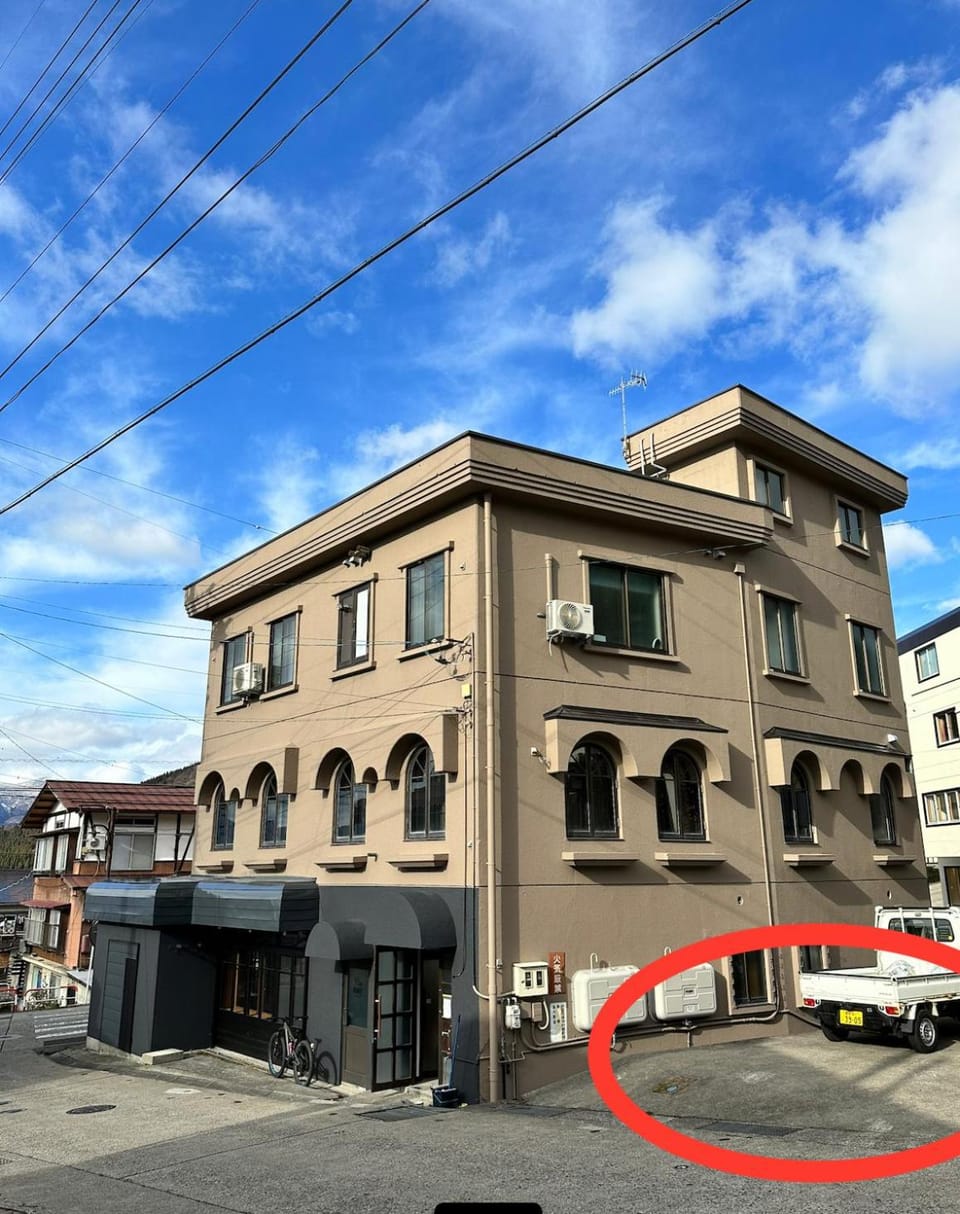 Property building, Parking